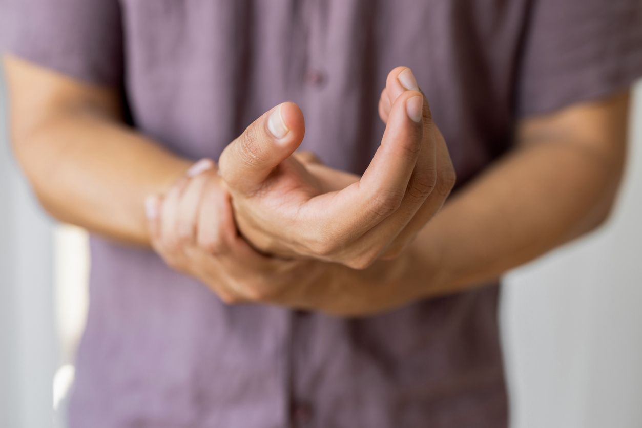 Cannabis bei Parkinson: Symptomlinderung und Lebensqualität verbessern