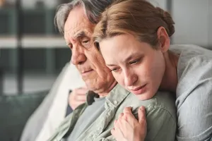 Cannabis bei Alzheimer und Demenz: Symptomlinderung und neuroprotektive Effekte