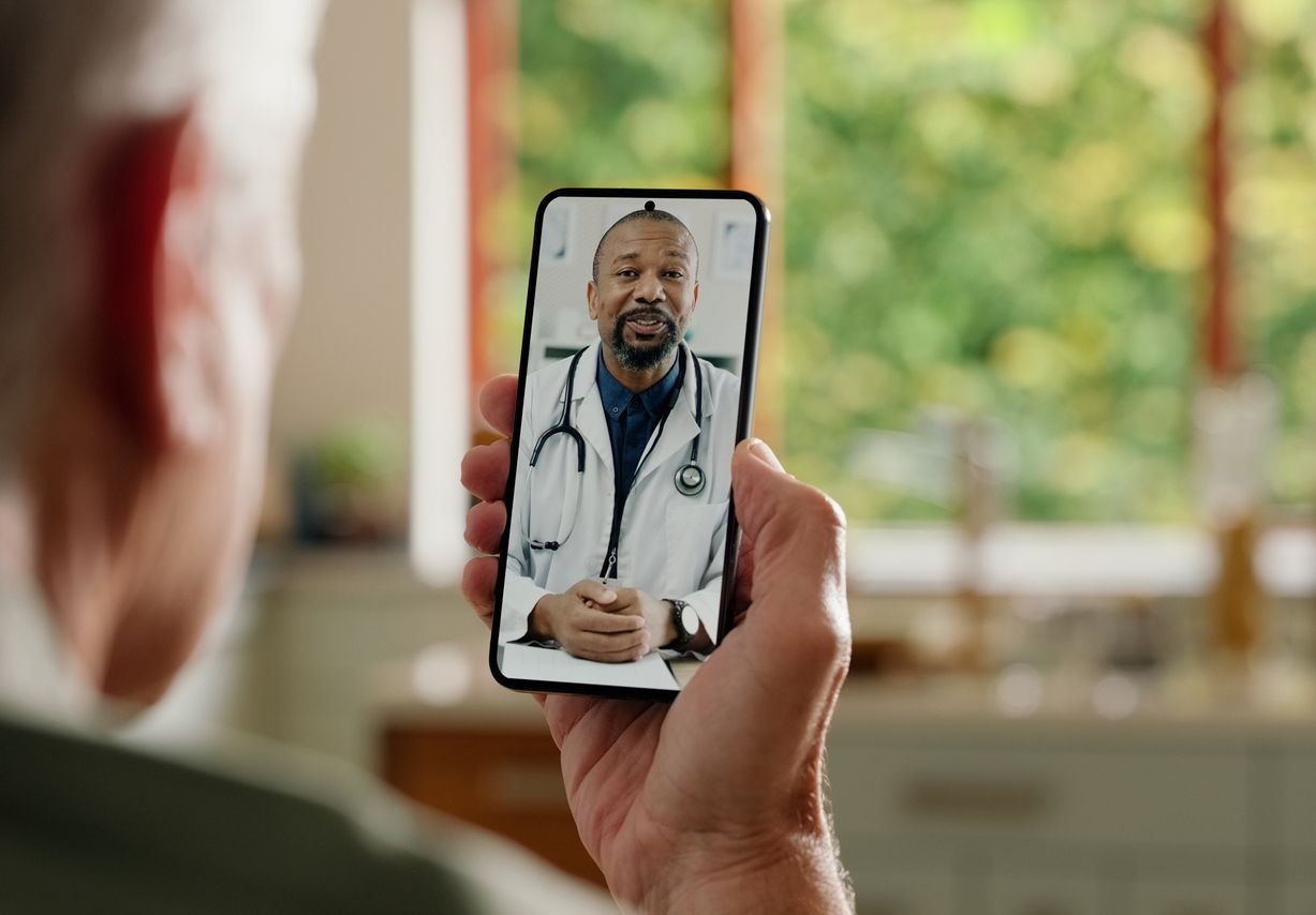 Unterschied Verschreibung vor Ort vs. Telemedizin