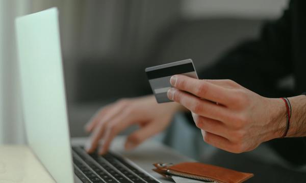 5. Checkout und sicheres Bezahlen
