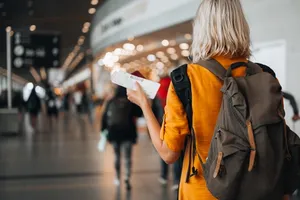 Reisen mit Cannabis: Rechtslage, Länder-Regelungen & praktische Tipps