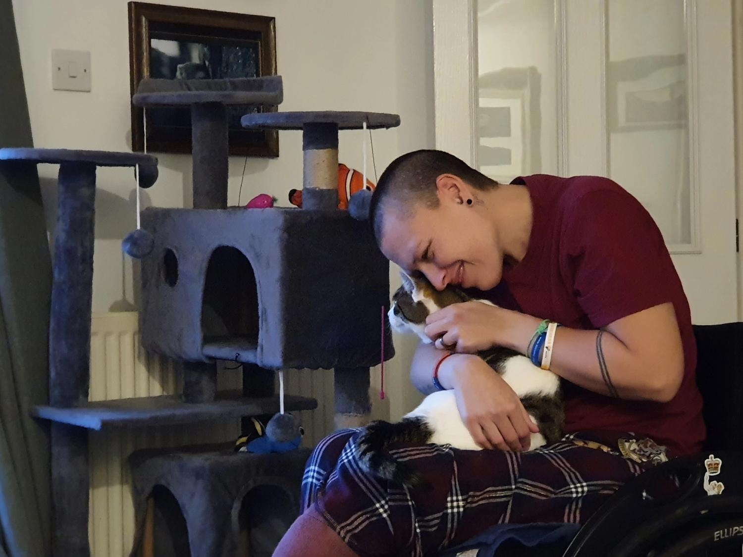 Cuddling my little Lily 💙