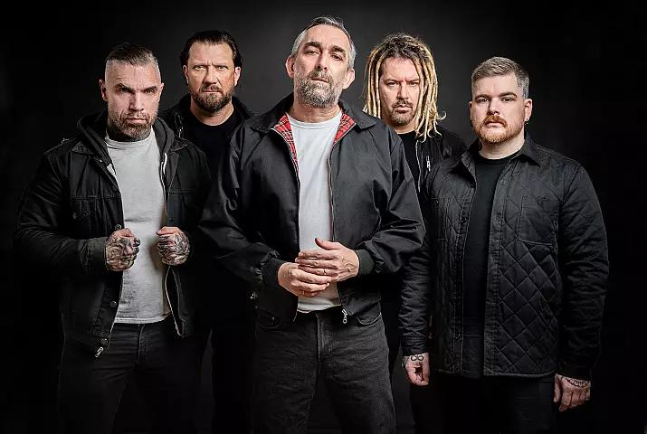 Affiche de Mass Hysteria live à Brest (29)