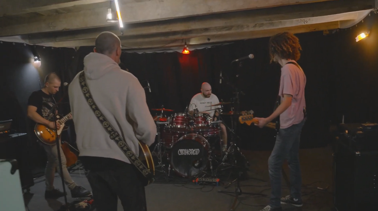 Image pour l'article Ciphered : vidéo d'un titre en live session