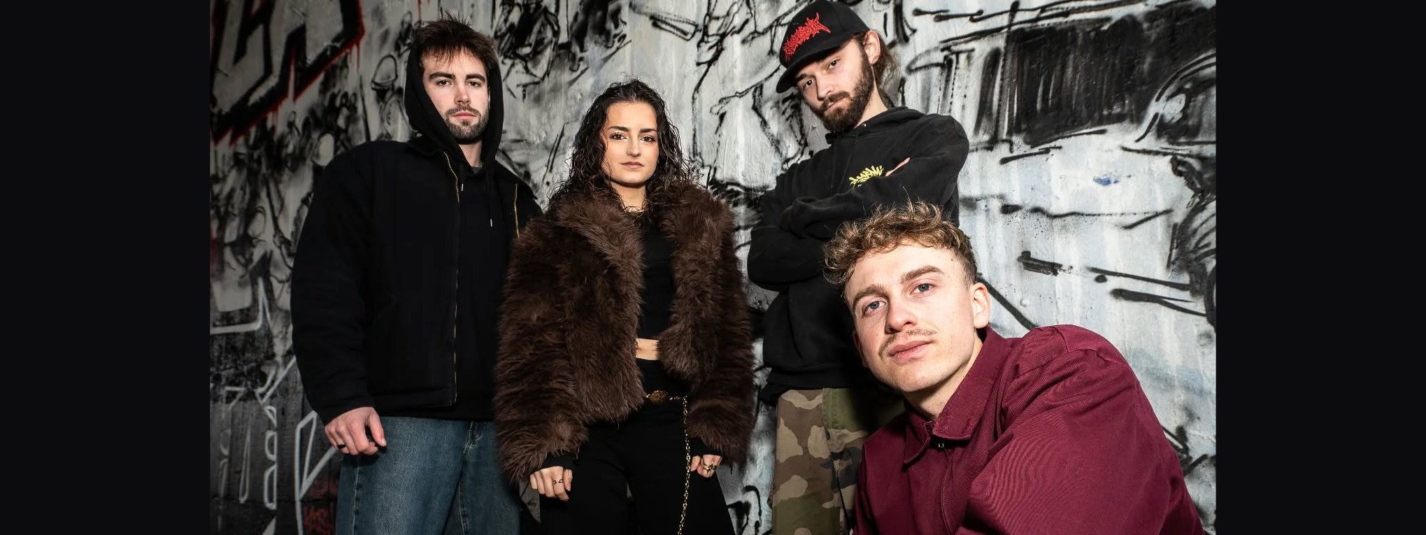 Photo de Kill And Idol.