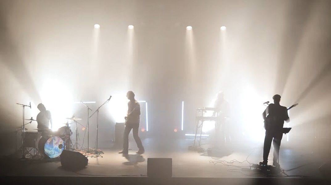 Image pour l'article Full Moon Little House : vidéo du titre "77 echoes" en session live 