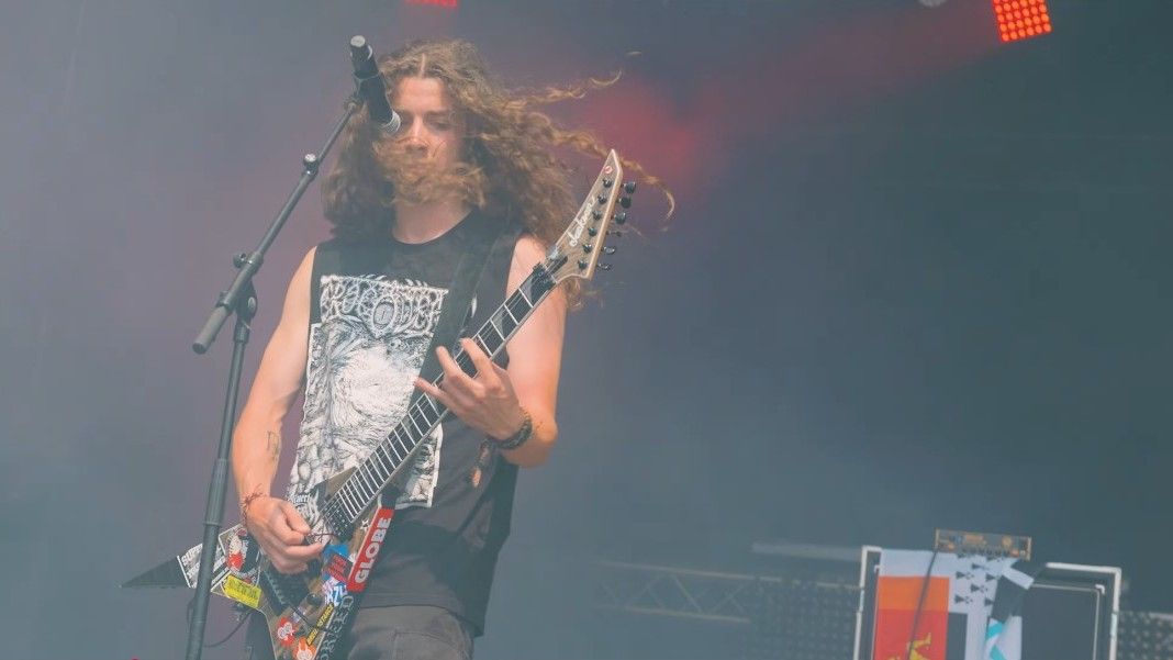 Image pour l'article Tanork : vidéo du titre "Ar bed edan ar mor", live au Motocultor 2025.