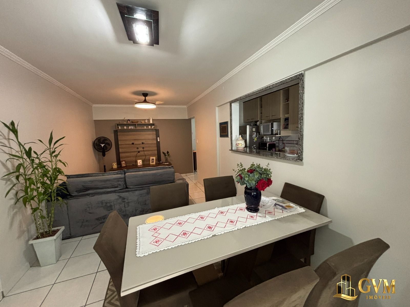 Foto 6 do imóvel Apartamento de 2 quartos sendo uma suíte, na Aviação, Praia Grande, SP.