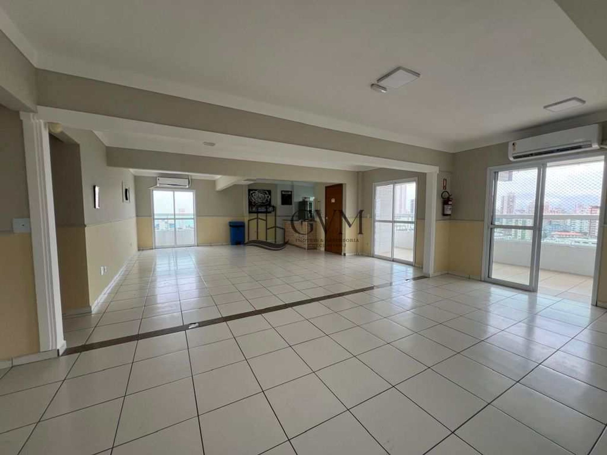 Foto 18 do imóvel Apartamento à Venda em Boqueirão, Praia Grande - SP