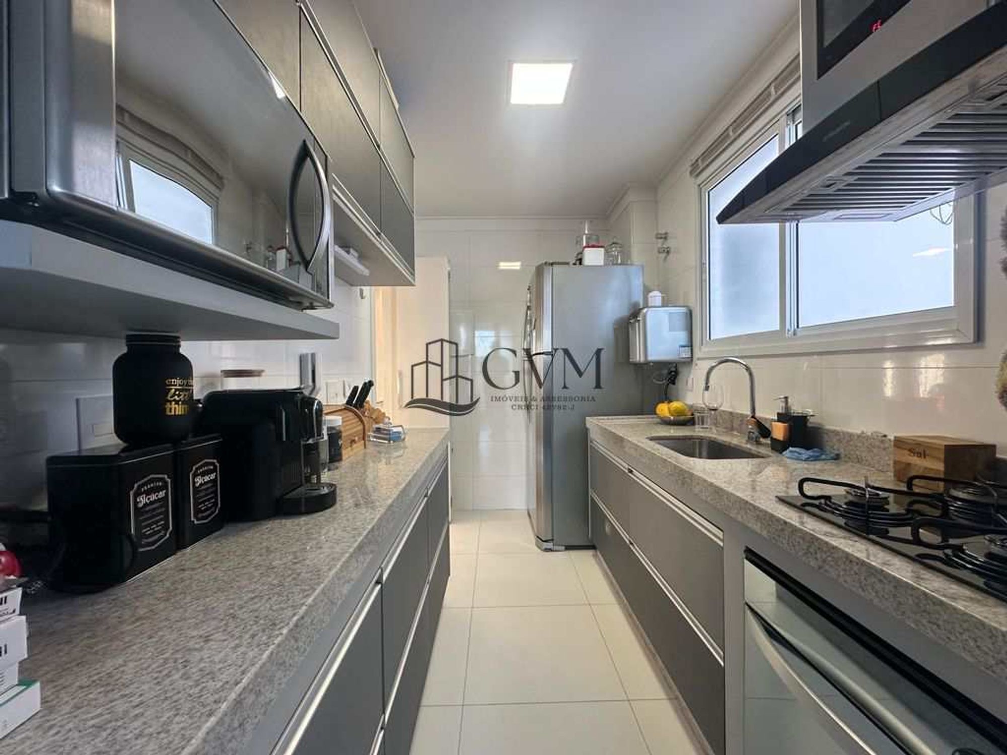 Foto 9 do imóvel Apartamento com 2 suítes á venda no Canto do Forteem Praia Grande