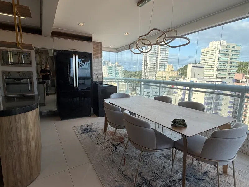 Interior do imóvel Apartamento Alto padrão - Frente Mar