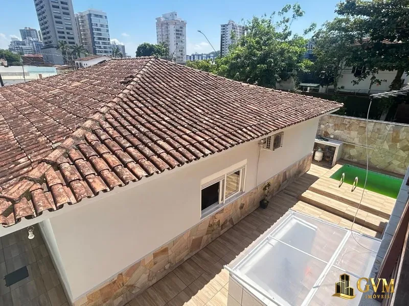 Interior do imóvel CASA 04 DORMITÓRIOS - MATILDE