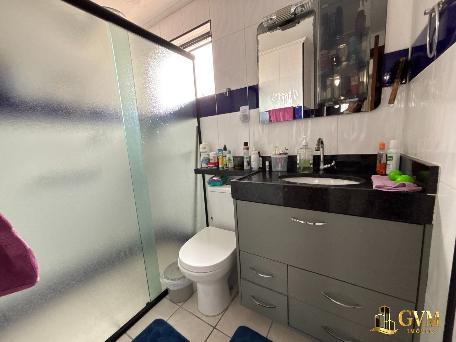 Foto 13 do imóvel Apartamento de 2 quartos sendo uma suíte, na Aviação, Praia Grande, SP.