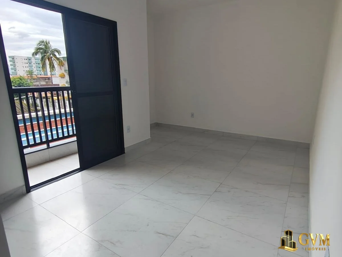 Foto principal do imóvel CASA TRIPLEX 02 DORMITÓRIOS - AVIAÇÃO em Aviação