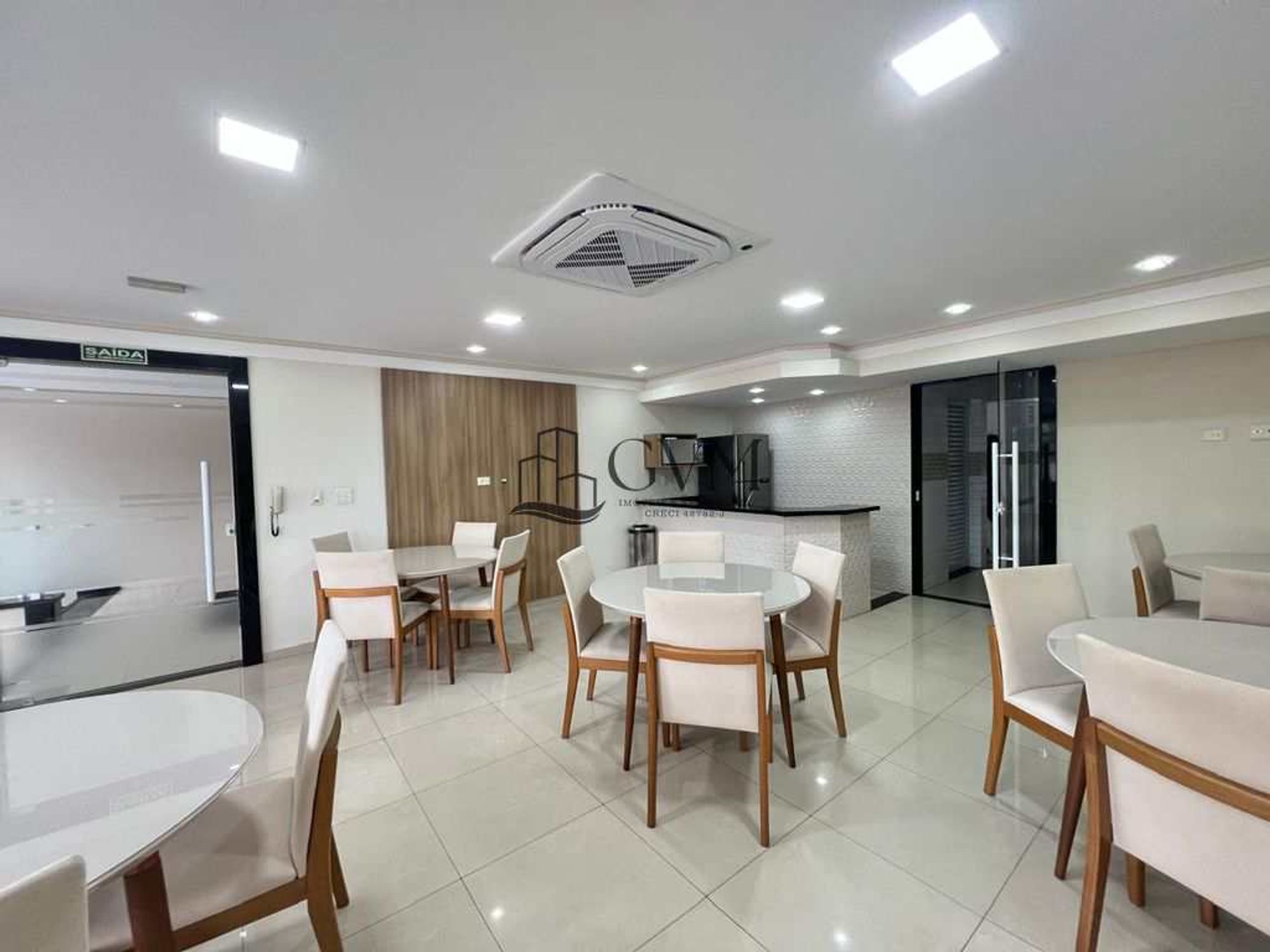 Foto 15 do imóvel Apartamento mobiliado com 2 quartos á venda na Guilhermina em Praia Grande