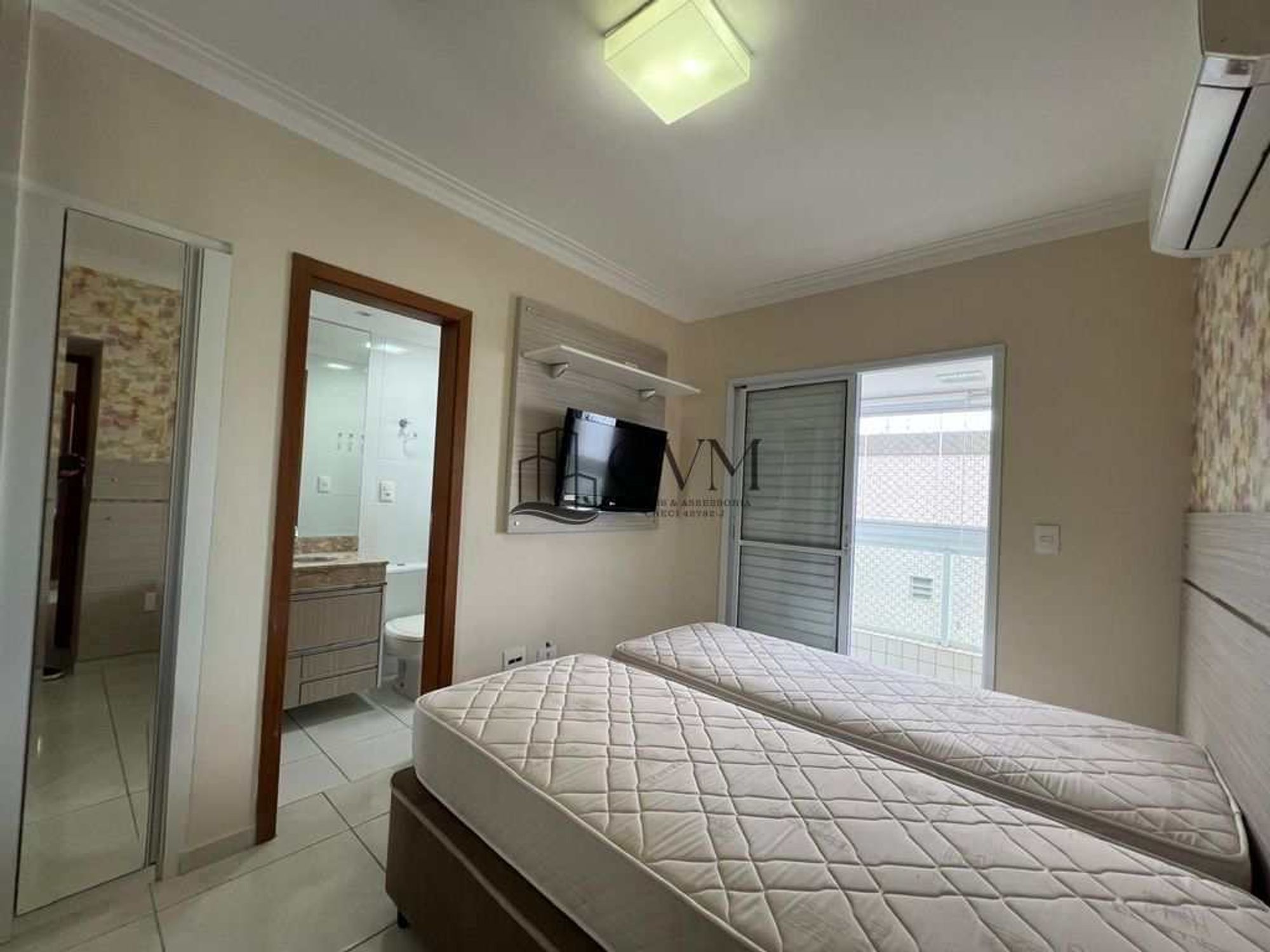 Foto 19 do imóvel Apartamento à Venda em Canto do Forte, Praia Grande - SP