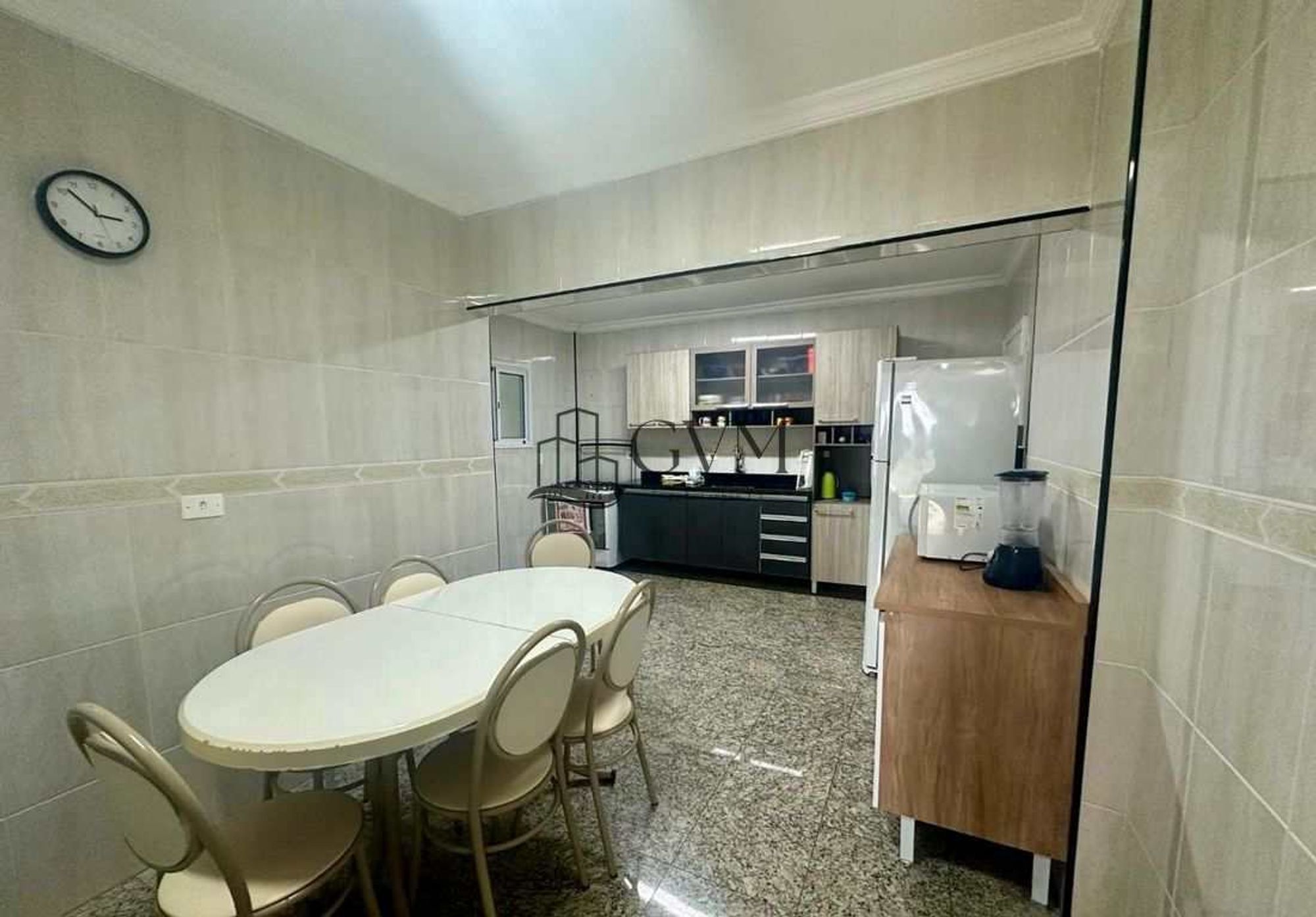 Foto 8 do imóvel Apartamento de 3 quartos frente ao mar á venda no Canto do Forte em Praia Grande