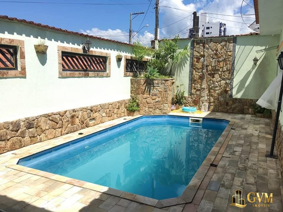 Foto do imóvel CASA TERREA 4 DORMITÓRIOS - VILA CAIÇARA em Caiçara, Praia Grande