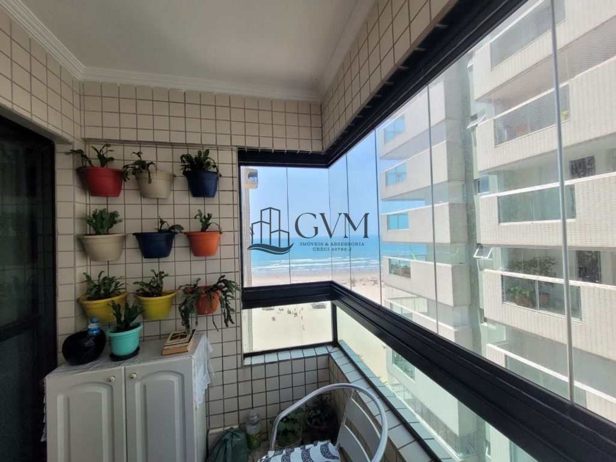 Foto 12 do imóvel Apartamento de 2 quartos sendo uma suíte, na Aviação, Praia Grande, SP.
