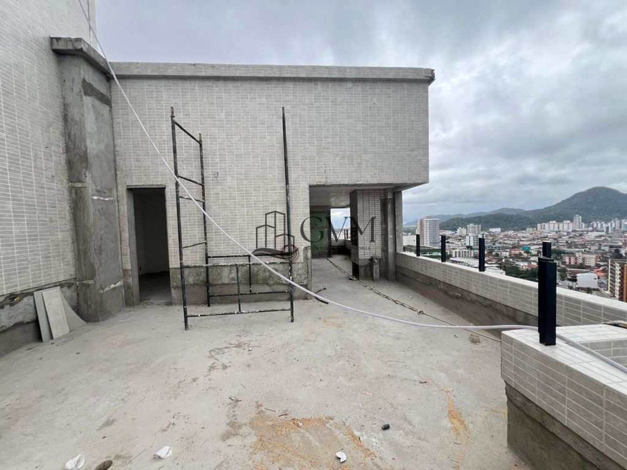 Foto 13 do imóvel Cobertura duplex á venda na Guilhermina em Praia Grande