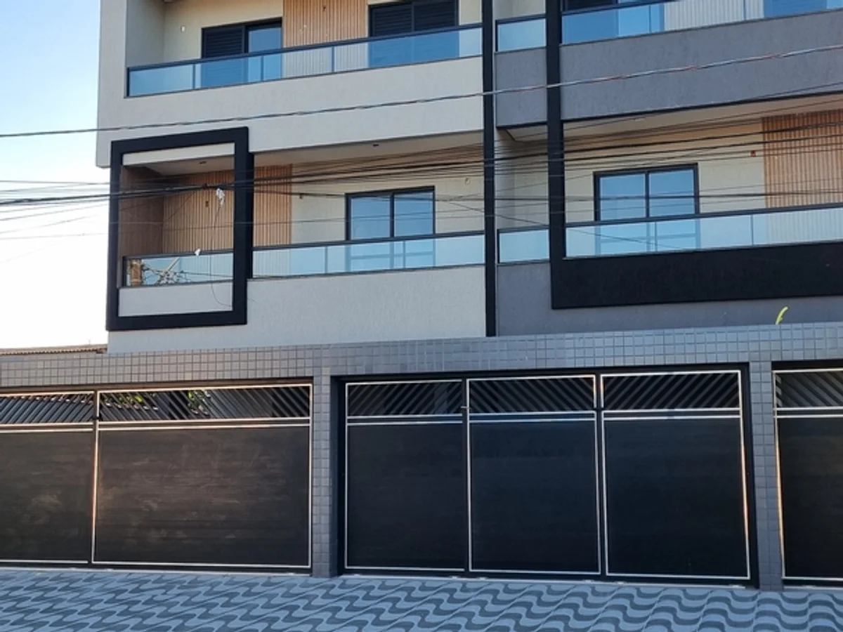 Foto principal do imóvel Casa de Condomínio com 2 quartos, Sítio do Campo, Praia Grande - R$ 480 mil, Cod: 1824 em Sítio do Campo