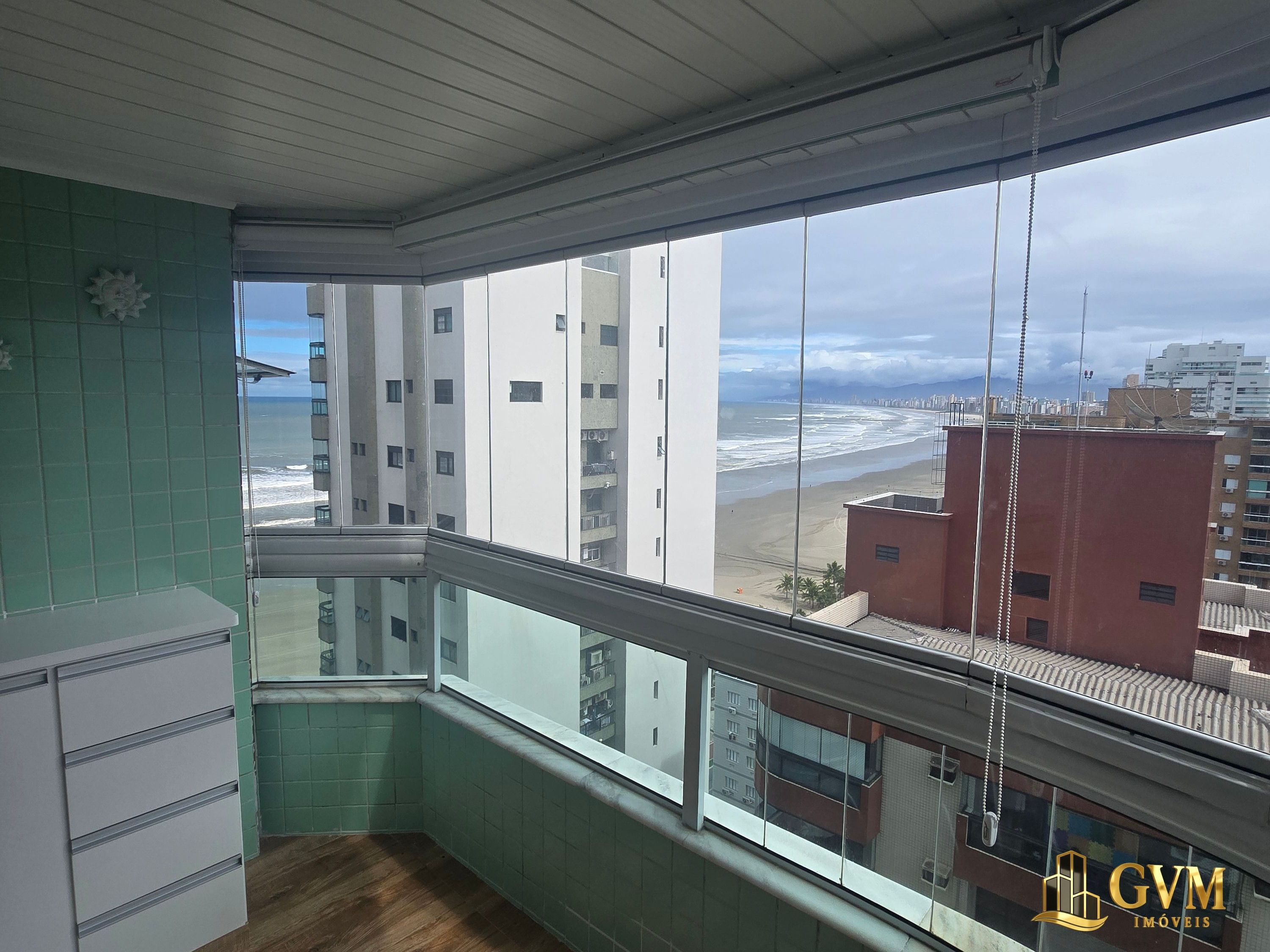 Foto 6 do imóvel Apartamento 3 dormitórios Canto do Forte Vista Mar
