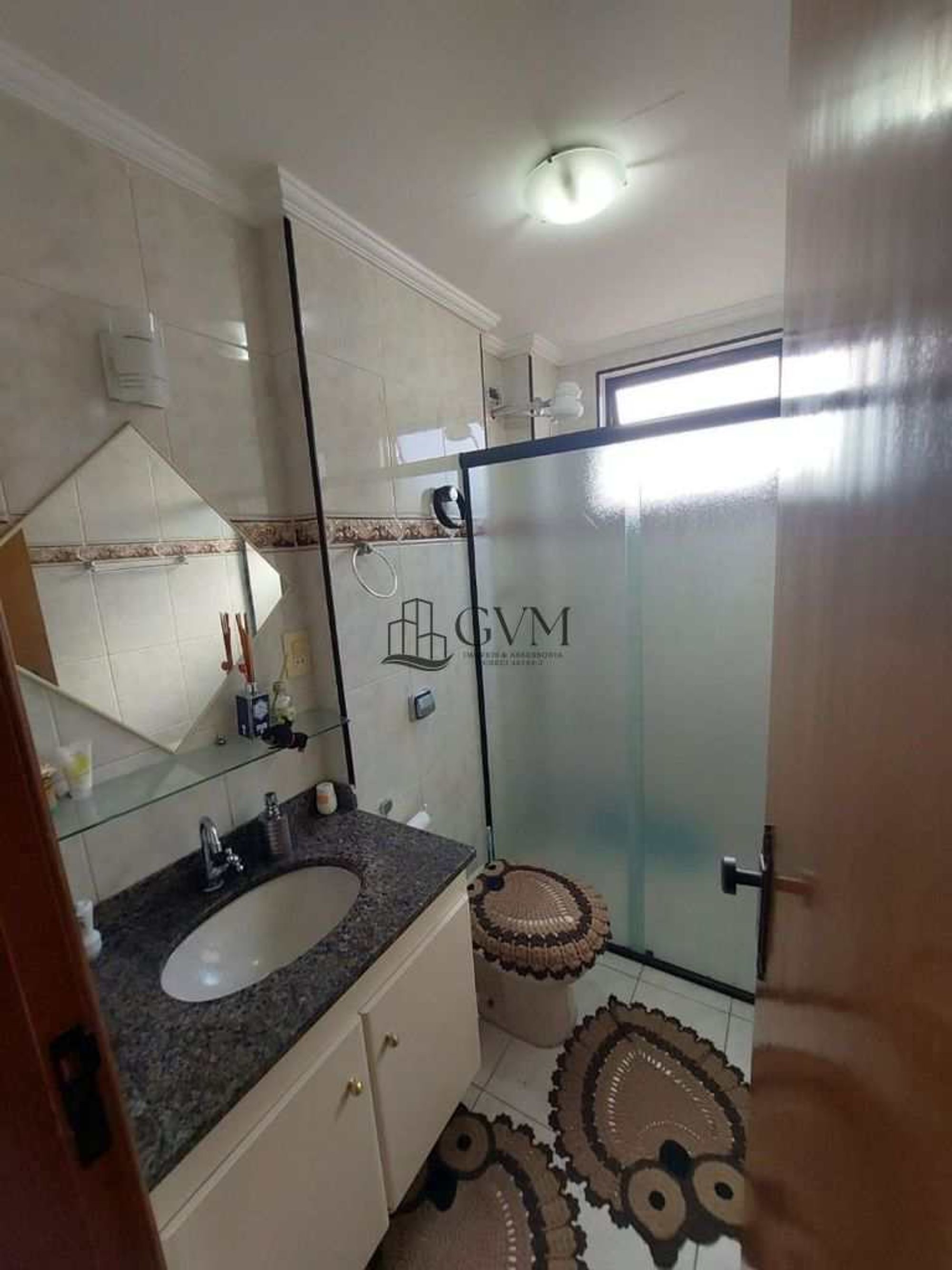 Foto 16 do imóvel Apartamento de 2 quartos na Guilhermina, Praia Grande, SP.