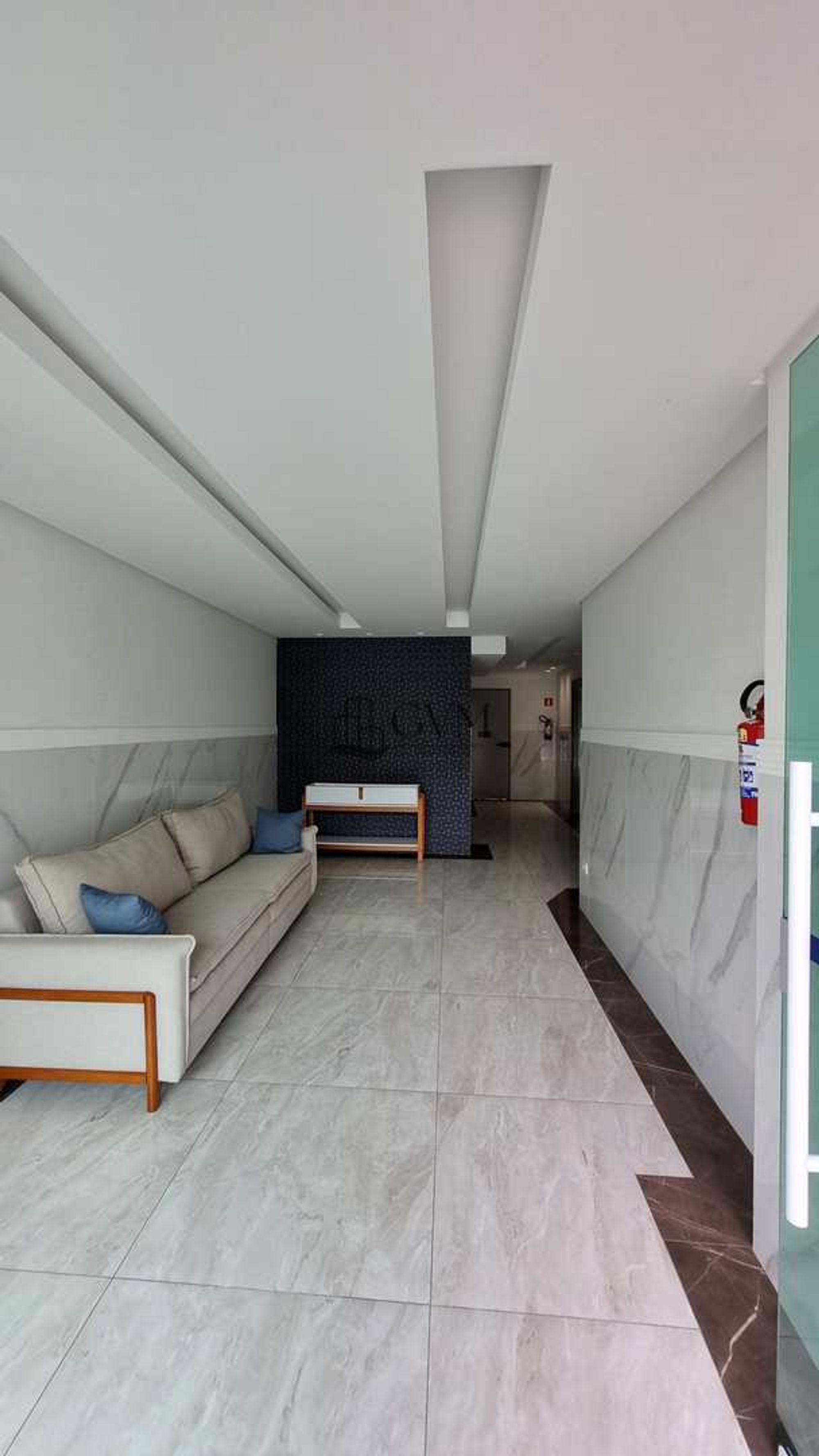 Foto do imóvel Apartamento com 2 quartos, Caiçara, Praia Grande em Caiçara, Praia Grande