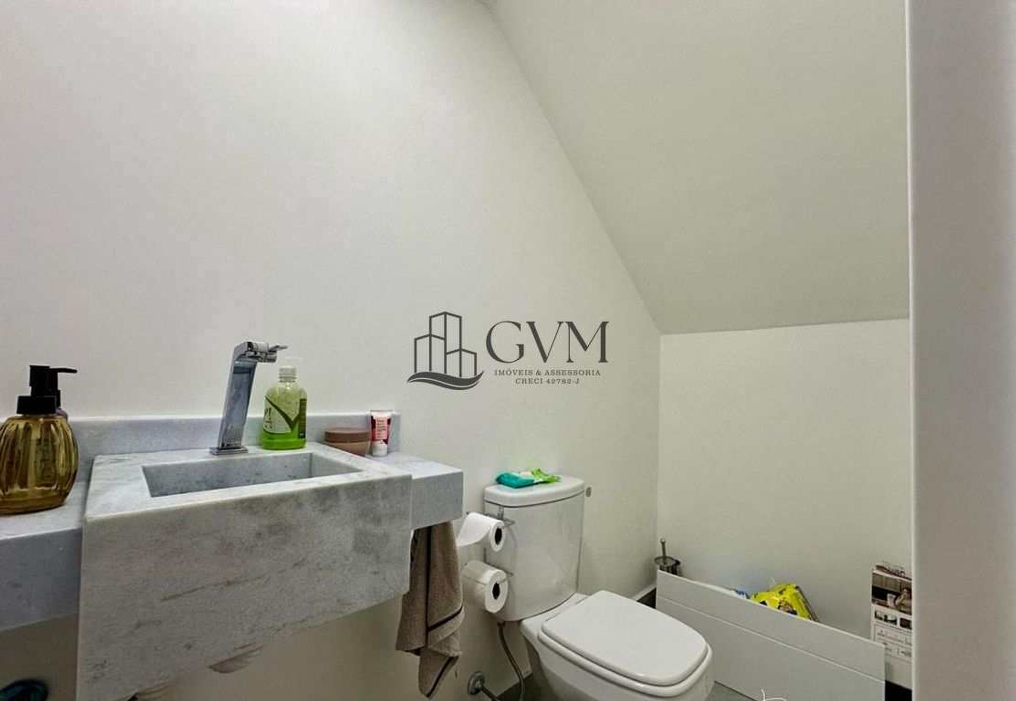 Foto 10 do imóvel Apartamento com 2 suítes á venda no Canto do Forte em Praia Grande