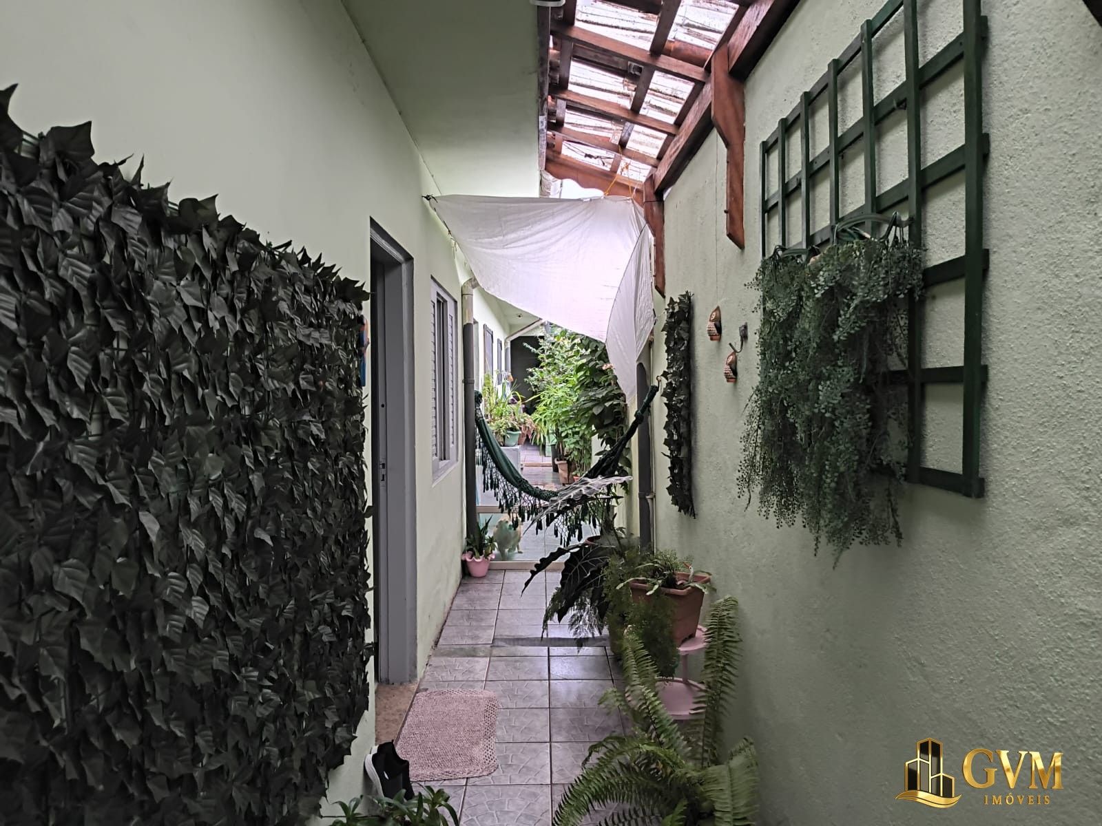 Foto do imóvel CASA GEMINADA 2 DORMITÓRIOS - JARDIM REAL em Jardim Real, Praia Grande