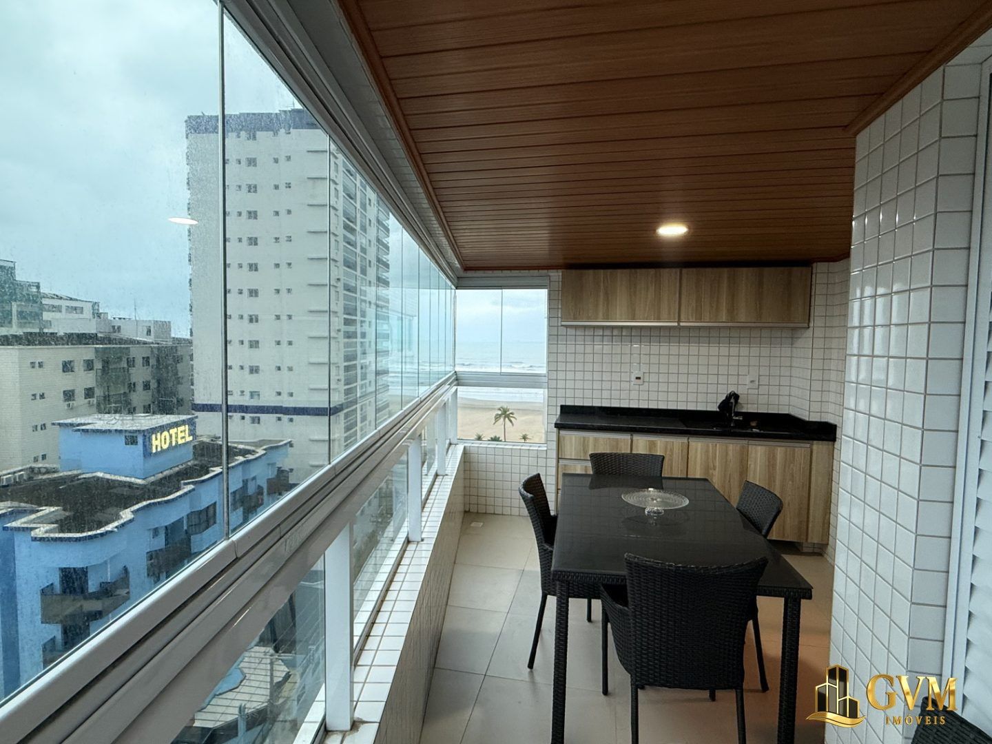 APARTAMENTO  02 DORMITÓRIOS - GUILHERMINA - Guilhermina, Praia Grande