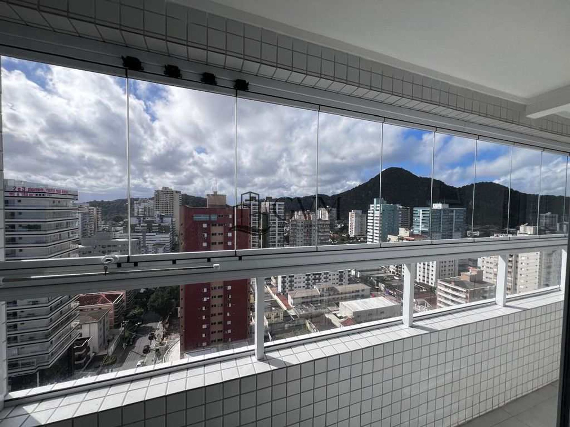Foto 16 do imóvel Apartamento com 2 quartos á venda na Guilhermina em em Praia Grande