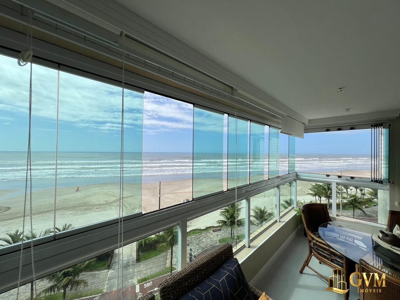 Mais fotos do imóvel Apartamento, 3 dormitórios frente mar