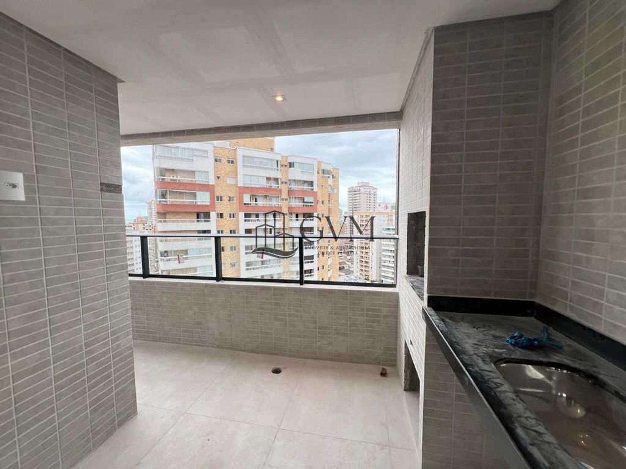 Foto do imóvel Apartamento mobiliado com 2 quartos á venda na Guilhermina em Praia Grande em Guilhermina, Praia Grande