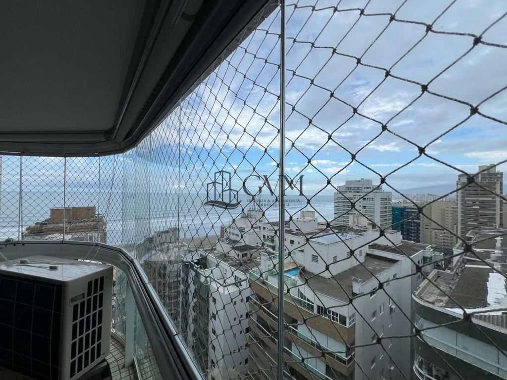 Foto 8 do imóvel Apartamento à Venda em Canto do Forte, Praia Grande - SP