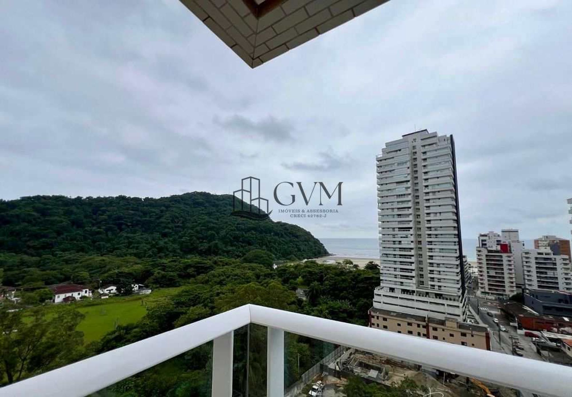 Foto 9 do imóvel Apartamento Mobiliado com 3 quartos à venda no Canto do Forte em Praia Grande