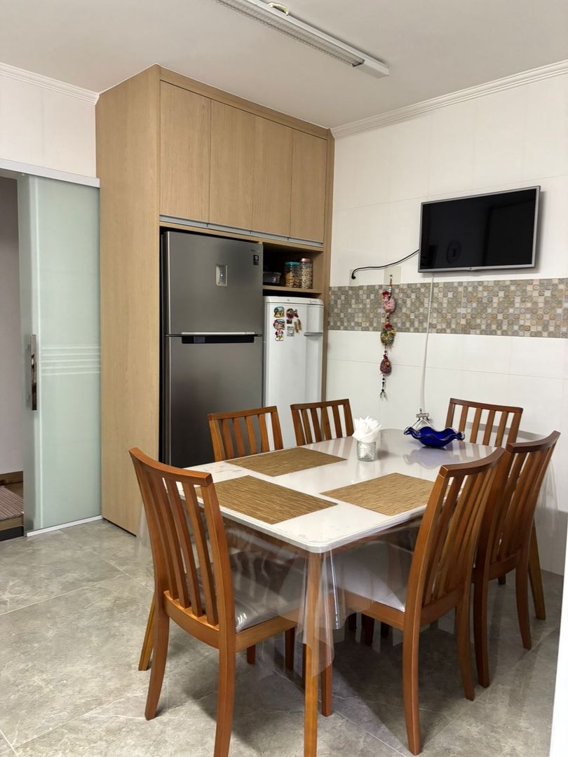 Mais fotos do imóvel Apartamento com 2 quartos, Guilhermina, Praia Grande - R$ 650 mil, Cod: 3828