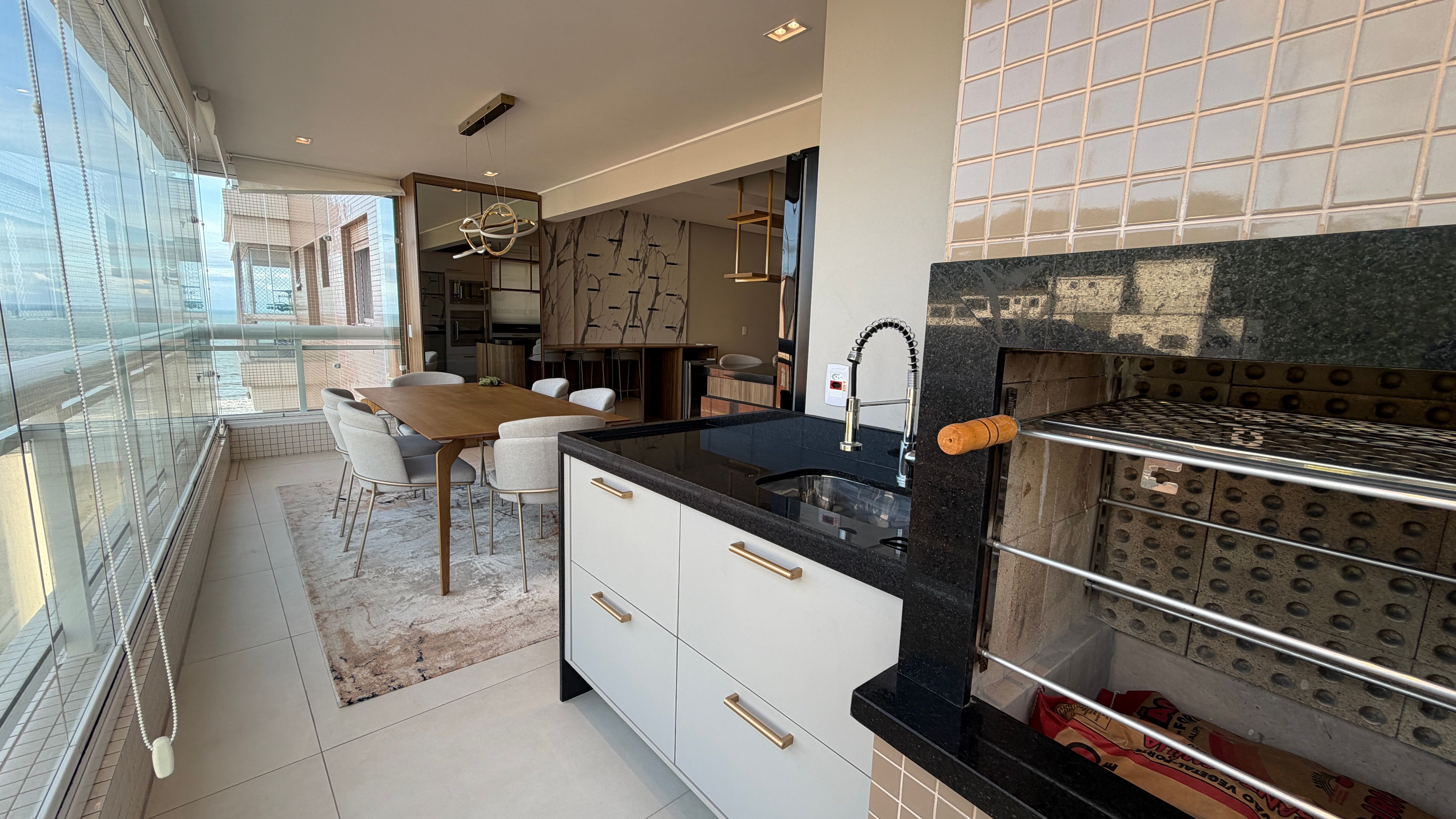 Mais fotos do imóvel Apartamento Alto padrão - Frente Mar