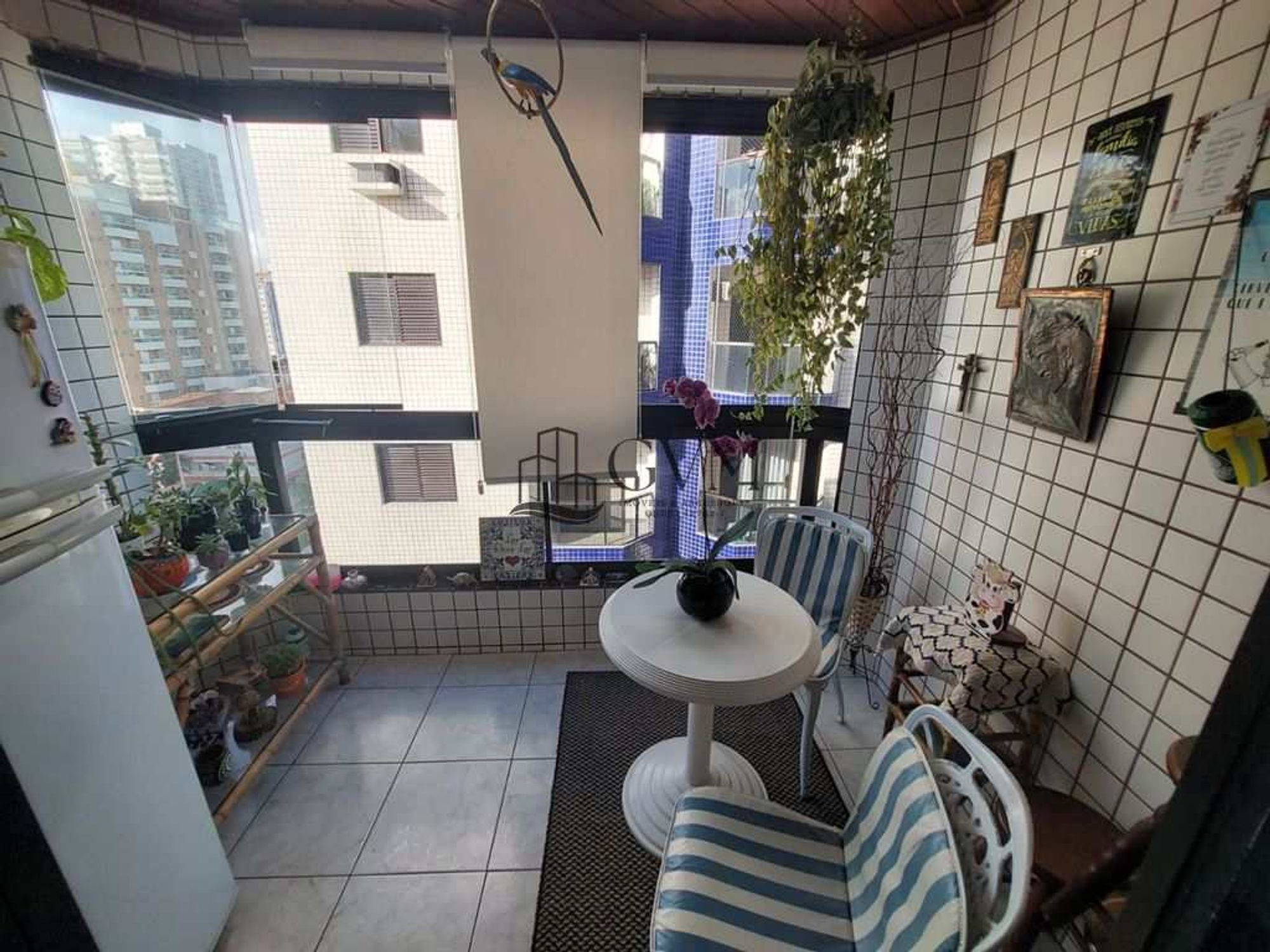 Foto 10 do imóvel Apartamento de 2 quartos na Guilhermina, Praia Grande, SP.