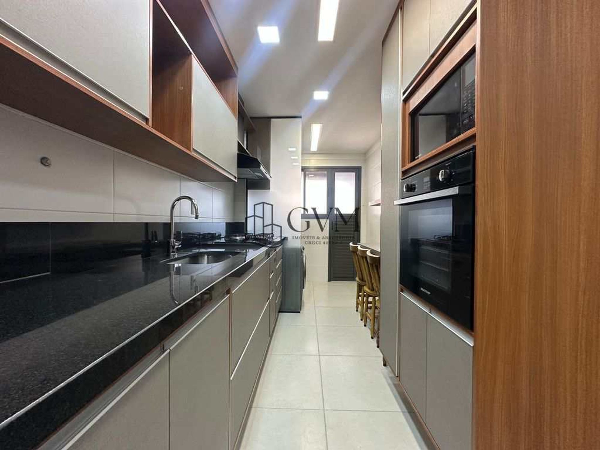 Foto 11 do imóvel Apartamento com 2 quartos á venda no Canto do Forte em Praia Grande