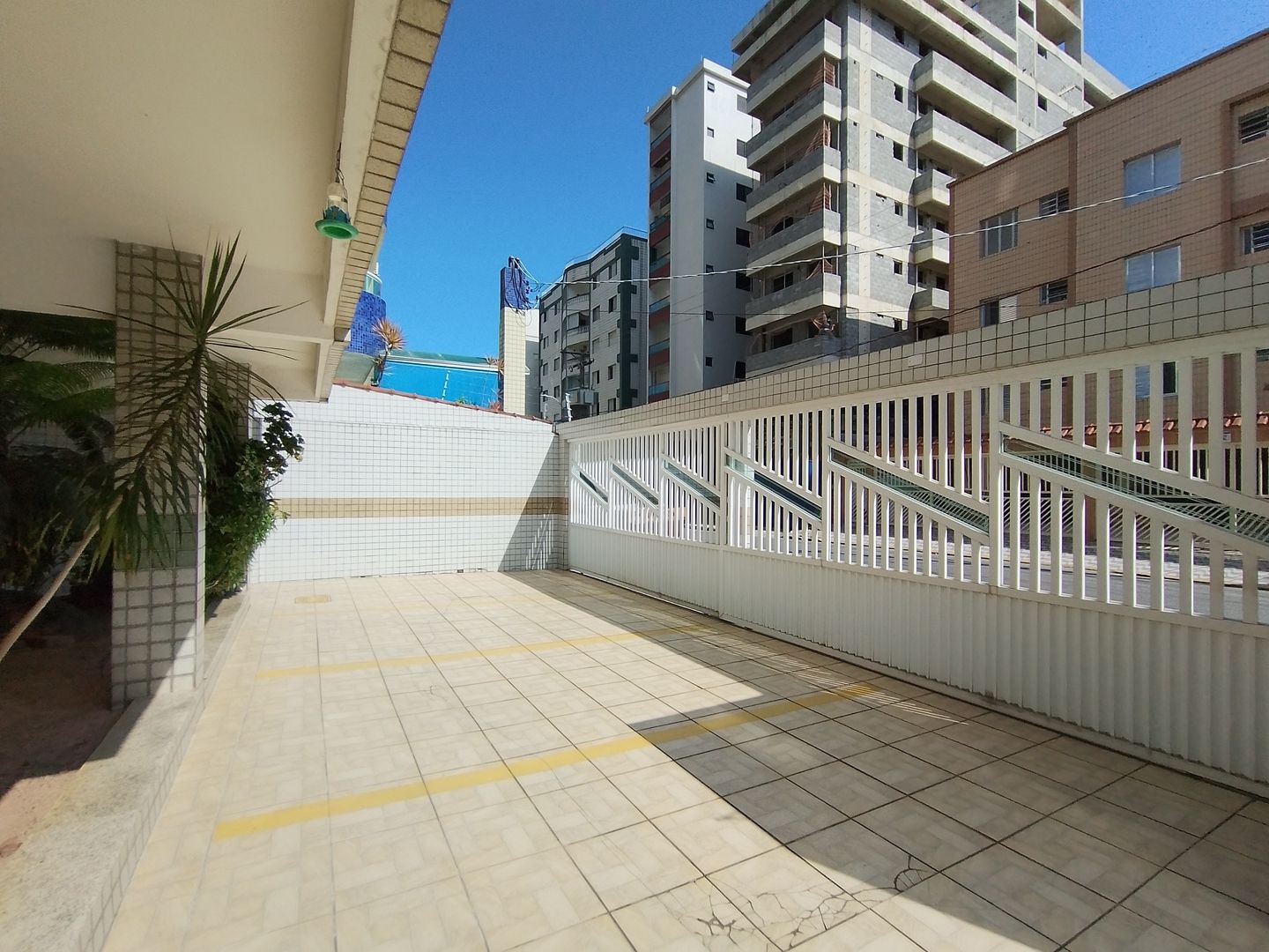 Foto 5 do imóvel Apartamento com 2 quartos, Guilhermina, Praia Grande - R$ 320 mil, Cod: 3827