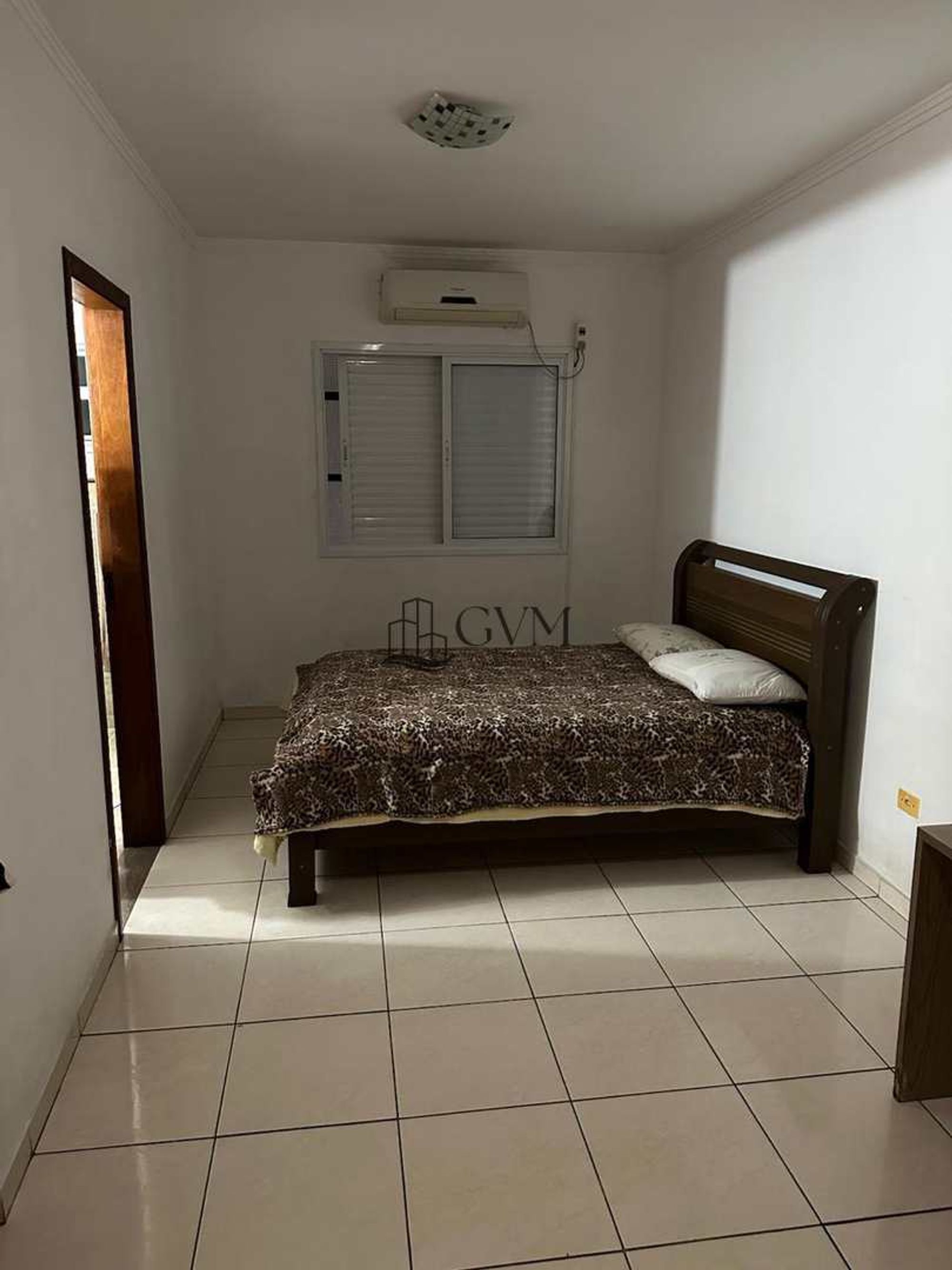Foto 15 do imóvel Casa com 2 quartos, e 2 suítes , Guilhermina, Praia Grande