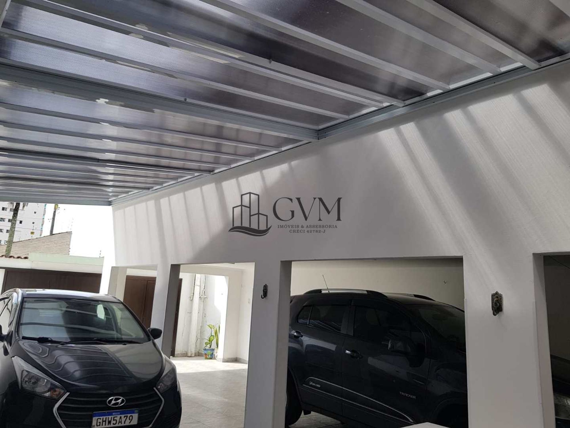 Foto 9 do imóvel Sobrado Alto Padrão no Flórida com Piscina e 3 Suítes