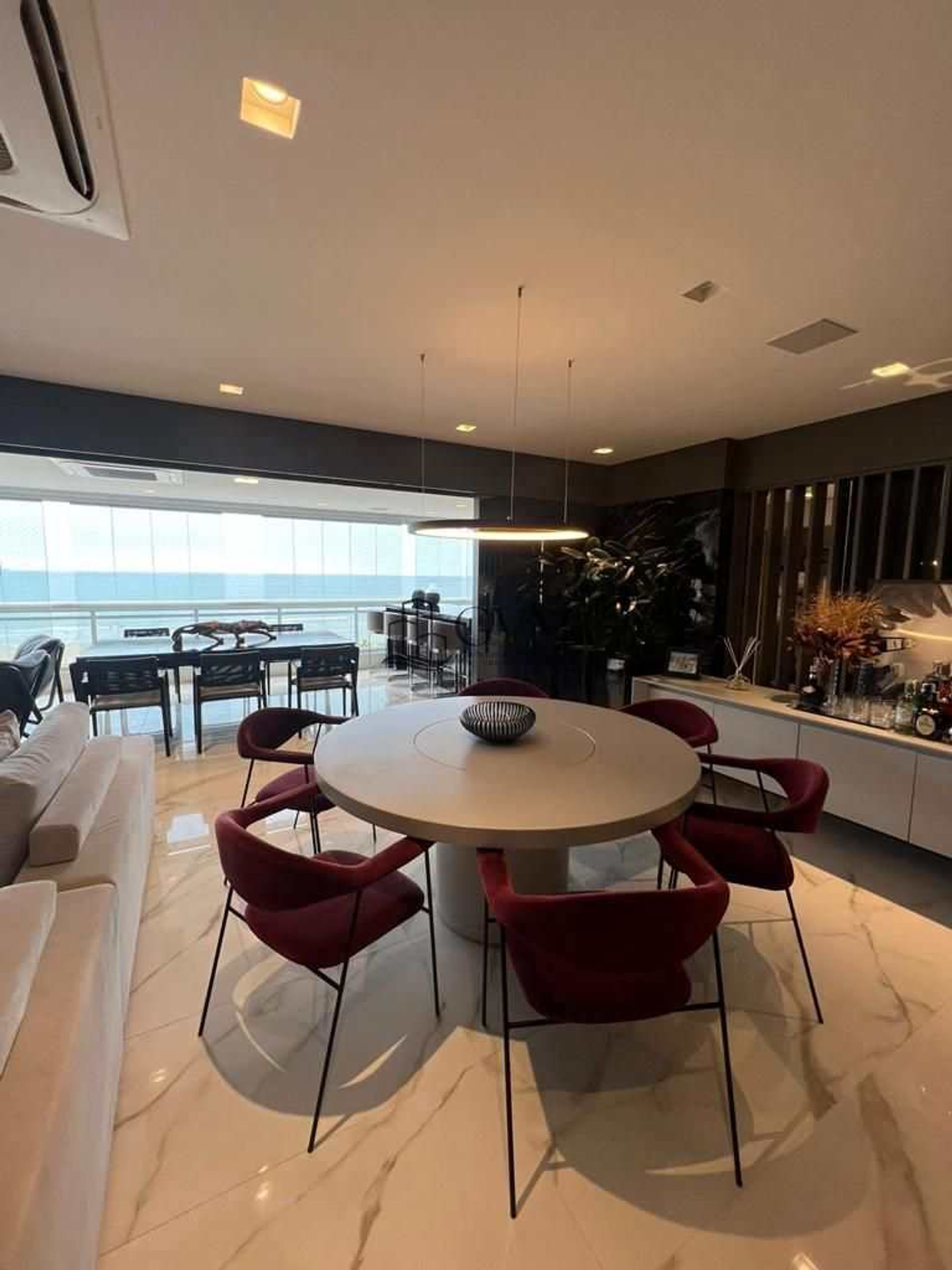 Interior do imóvel Apartamento com 4 quartos, Canto do Forte, Praia Grande