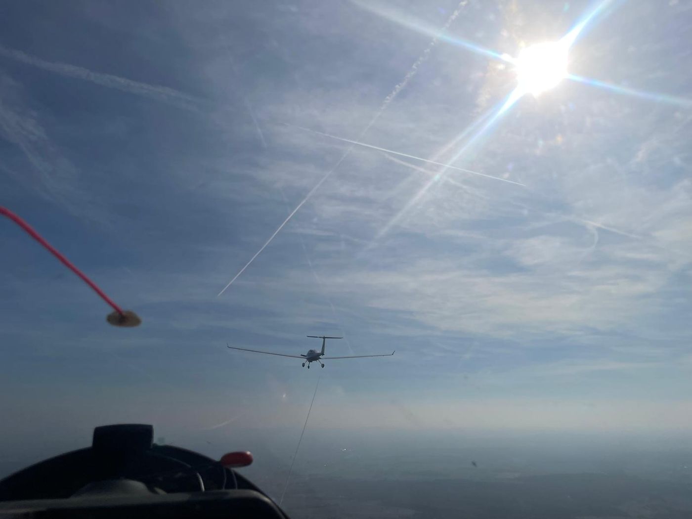 Erfolgreiches Flugwochenende: Zwei neue TMG-Schlepppiloten und Stefan Motz' erster Alleinflug
