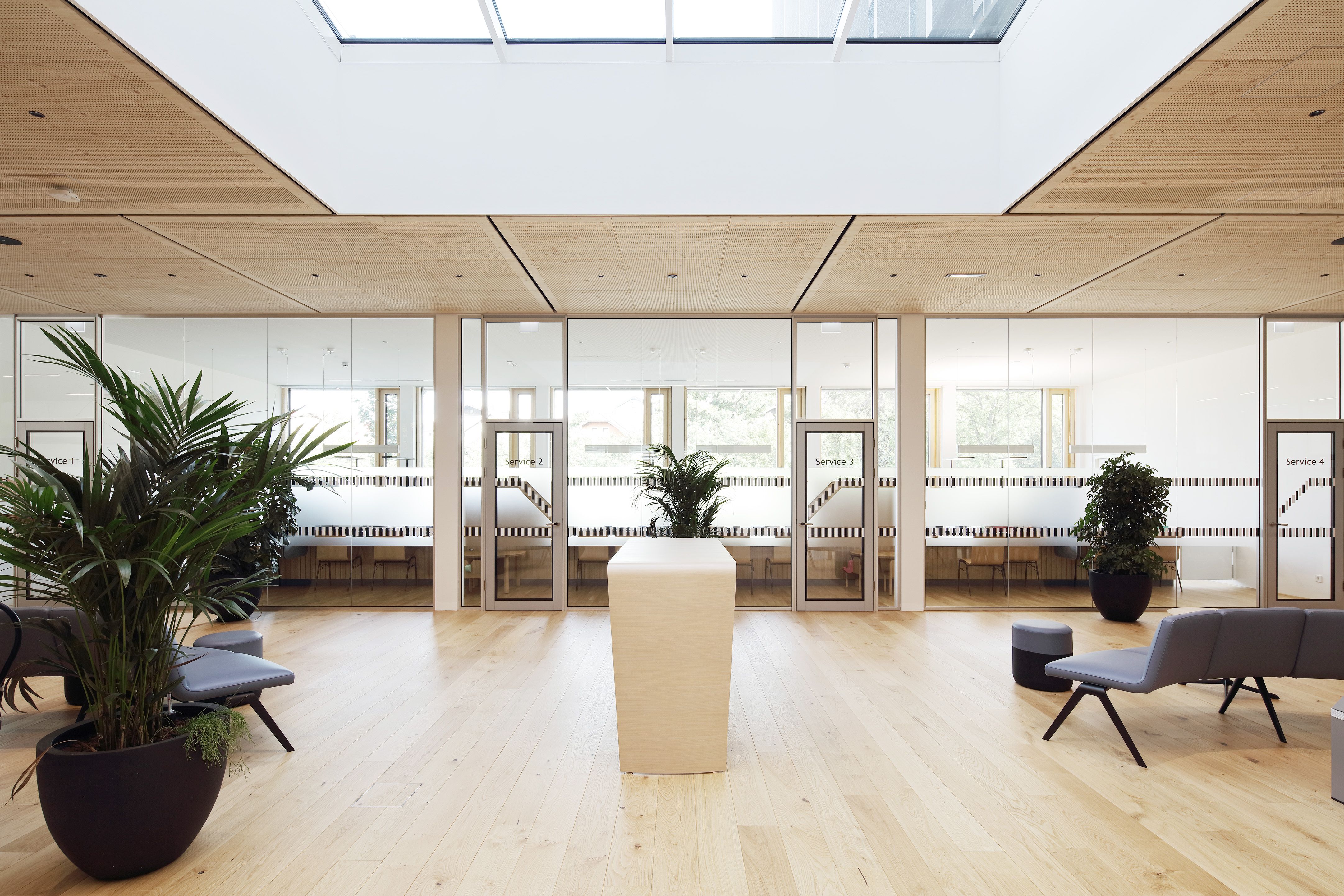 Innenperspektive der Bezirkshauptmannschaft Salzburg Umgebung