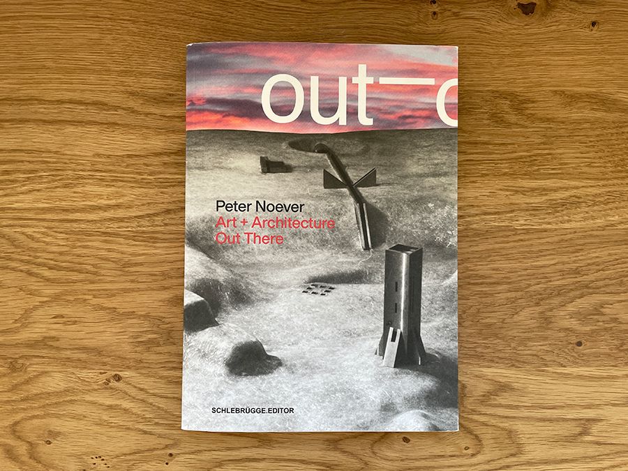 Buch, Publikation auf Holzuntergrund