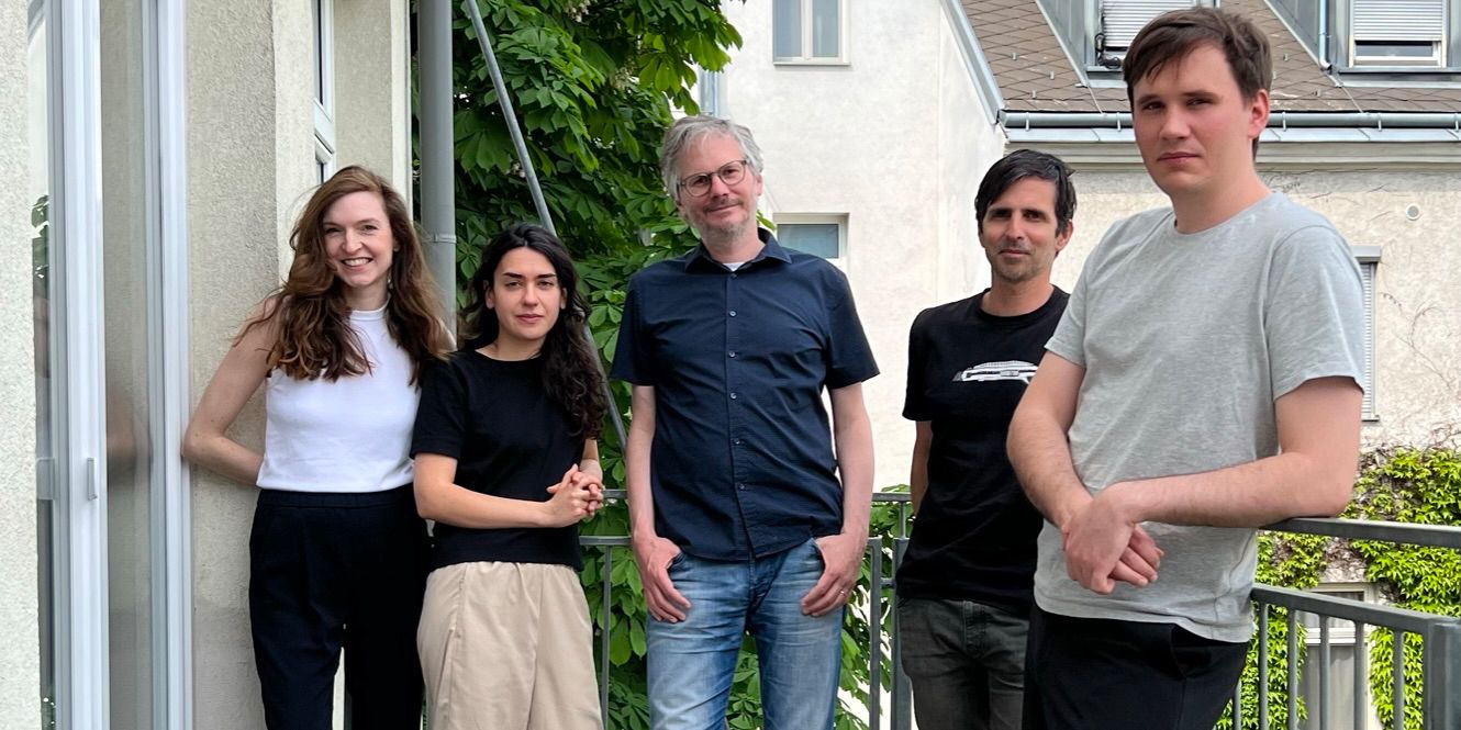 Gruppenfoto, Balkon, Hinterhof, SWAP Architektur