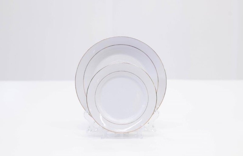 Thin Gold Rim Plates