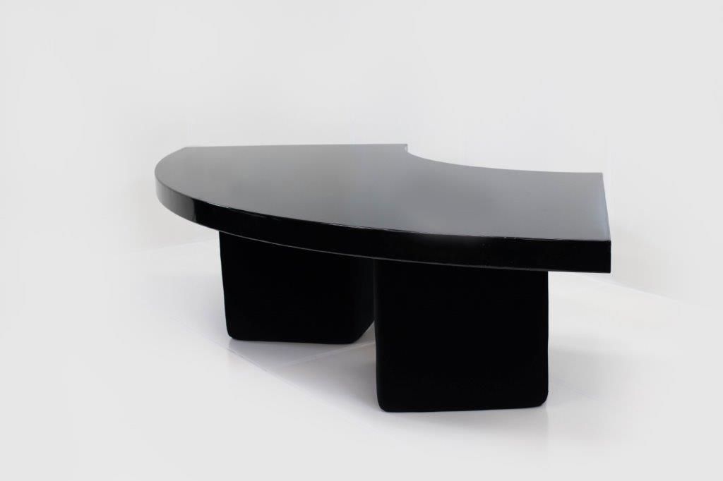 Black High Gloss Serpentine Table